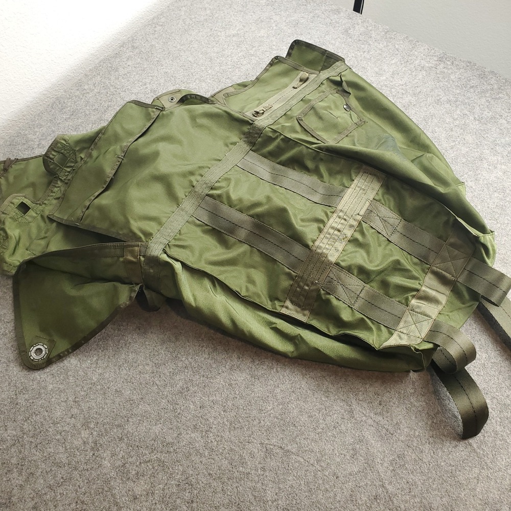 Vintage USAF Military 1965 Parachute Deployment Bag Vietnam Era Nylon Pack - Picture 2 of 7